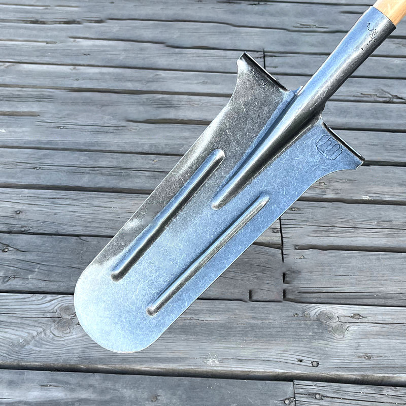 All Steel Extended Thickened Narrow Mouth Pointed Shovel