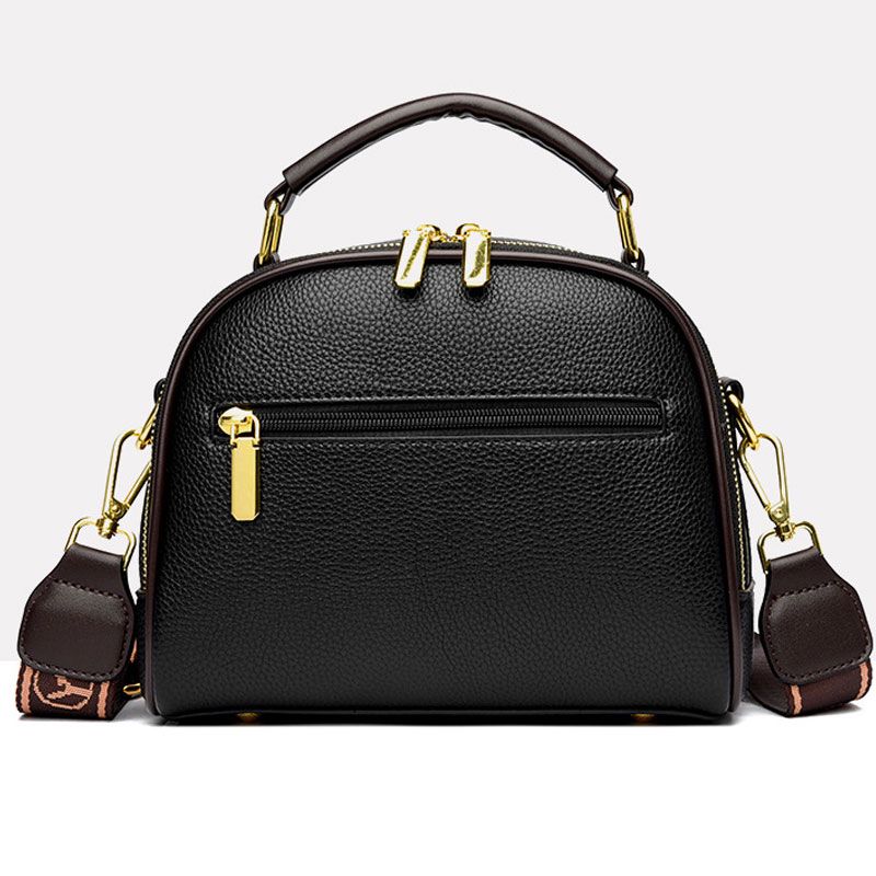 Lady’s Fashionable Small Square Bag with Large Capacity
