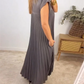🎉Hot Sale 50% OFF🎉Sleeveless Pleated Simple Solid Color Dress