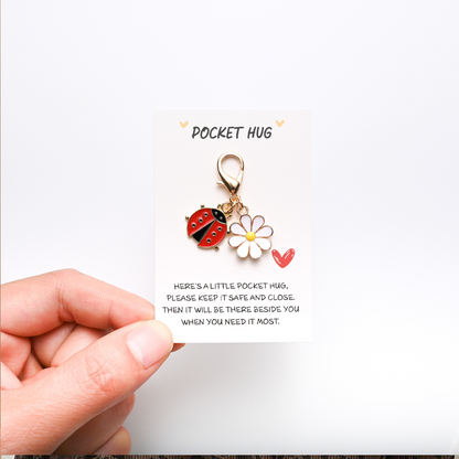 Cute Insect Daisy Keychain & Card