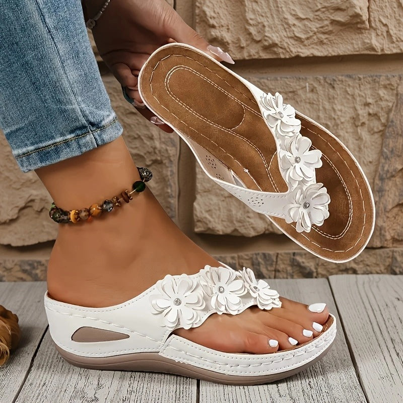 🌸 Women's Floral Wedge Thong Sandals – Floral Accents, Cushioned Arch Support & Non-Slip Outsole ✨